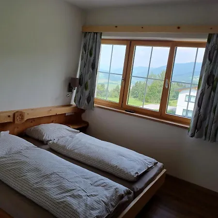 Apartament Petra *